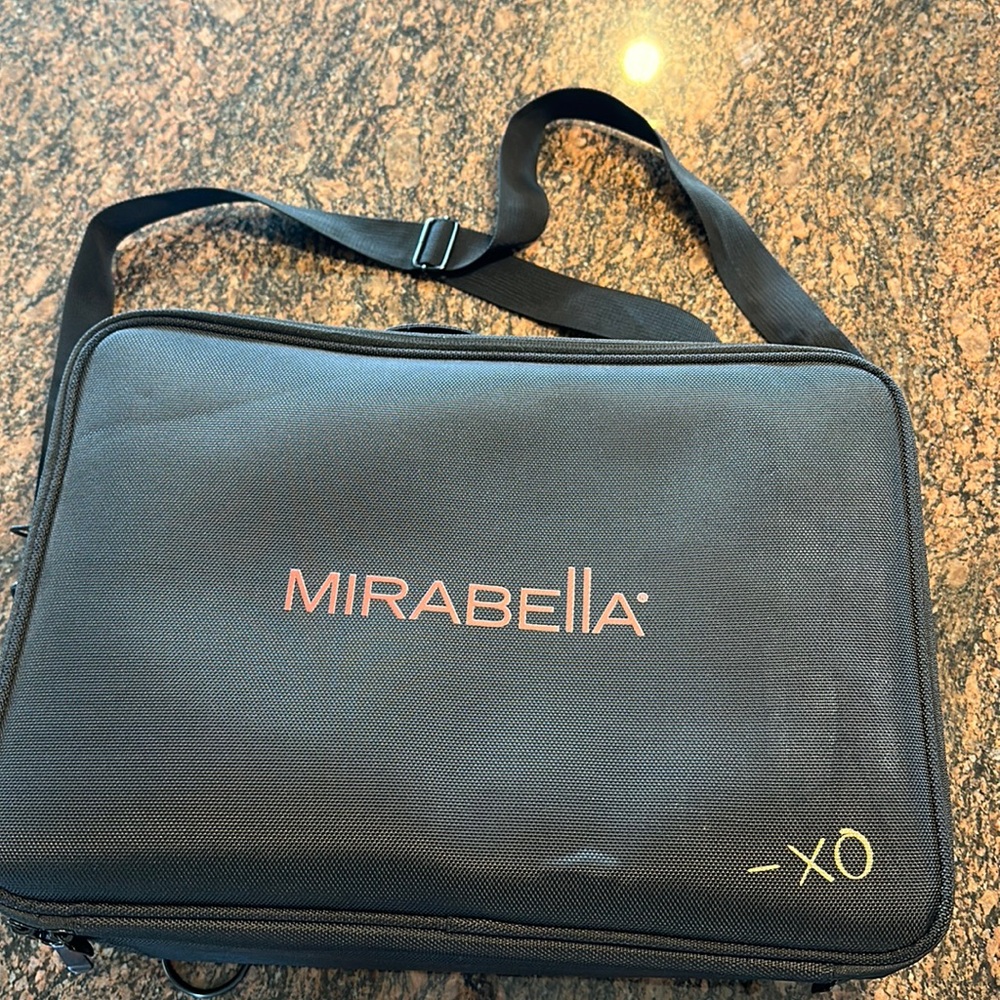 Mirabella Professional Makeup Case